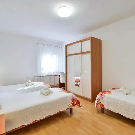 Apartman Stadion *