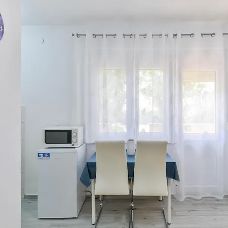 Stadion Διαμέρισμα *