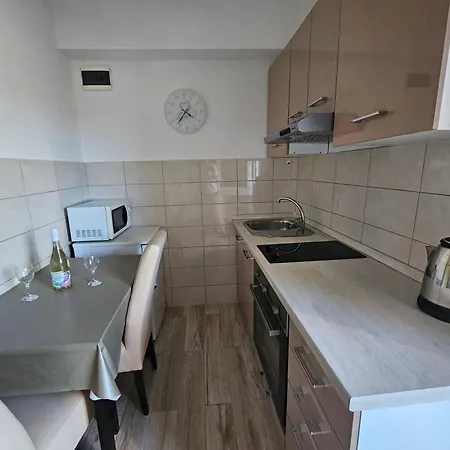 Apartman Stadion Zára