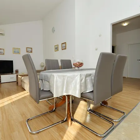 Stadion Apartman Zára