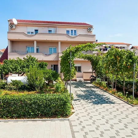 Apartman Stadion *