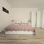 Apartman Stadion *